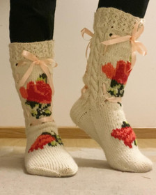 Ruususet- sukat neuleohje