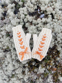 Rusettiset fingerless mittens, knitting pattern