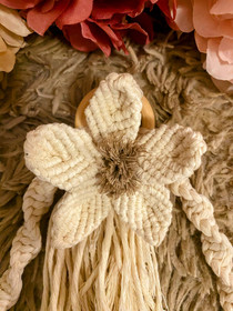 Kukka talouspapariteline, makramee