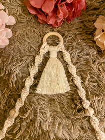 Tupsu talouspapariteline, makramee