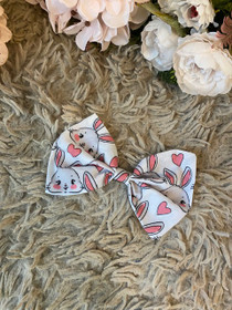 Valkoinen puput rusettipinni