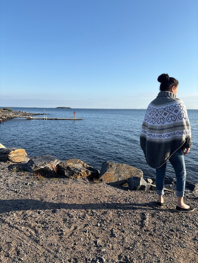 Sydänkäpy poncho, neuleohje