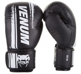 Venum Bangkok Spirit nyrkkeilyhanskat- musta