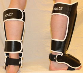 Holtz Muay Thai säärisuojat