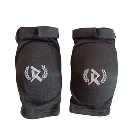 Rurik Kyynärpääsuojat –  Muay Thai tyylinen suoja kamppailulajeihin