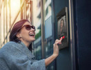 2N ® IP Style Secured video-ovipuhelin - ovelle kuin ovelle