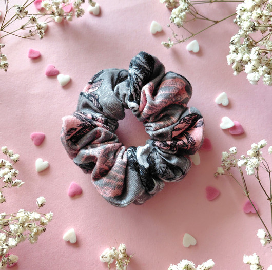 NEA -scrunchie