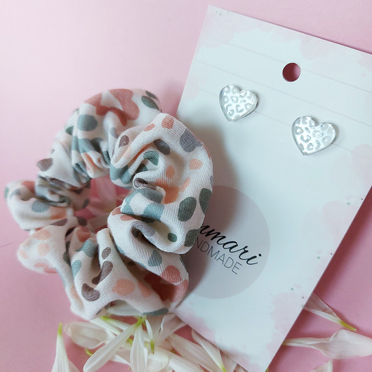 SEELA -nappikorvakorut