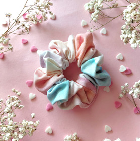 VEERA -scrunchie