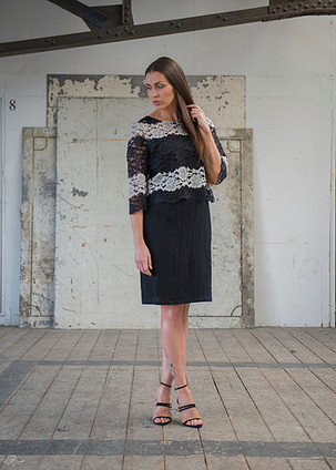 Elinette mustavalkoinen pitsipusero