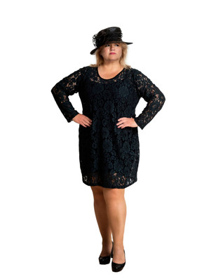 Ophilia plus-koon pitsimekko - tunikamekko