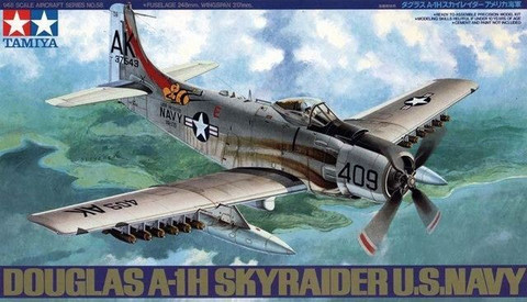 Douglas A-1H Skyraider U.S. Navy 1/48