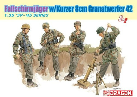 Fallschirmjäger w/Kurzer 8cm Granatwerfer 42 (Gen 2) 1/35