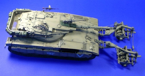 MERKAVA II WITH MINE ROLLER 1/35