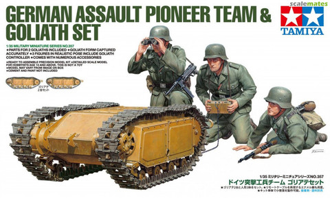 German Assault Pioneer Team & SdKfz 302 Goliath 1/35