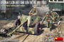 German 7.5cm PaK 40 Mid Production with Crew  1/35