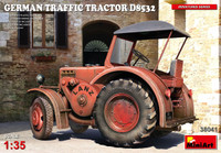 German Traffic Tractor D8532   1/35