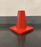 Painava merkkikartio, kork. 15cm