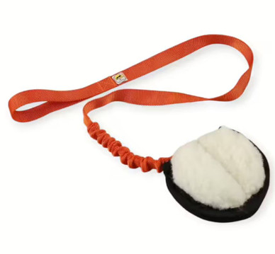 Fårgotti joustonauhalla - lampaankarvalla