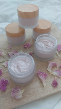 Vild Botanicals Pioni Kuorinta 50ml HUOM! Sesonkituote, saatavilla rajoitetusti!