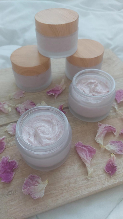 Vild Botanicals Pioni Kuorinta 50ml HUOM! Sesonkituote, saatavilla rajoitetusti!