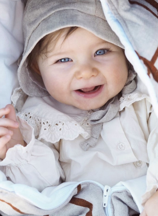 Brimmed Bonnet Linen Ivory