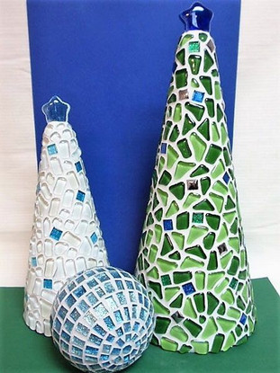 Frigolitkägla, 28 cm