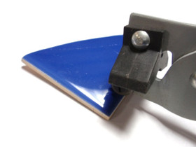 Breaking pincers for tiles