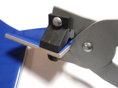 Breaking pincers for tiles