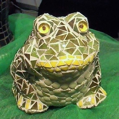 Frigolitfigur, groda, 13 cm