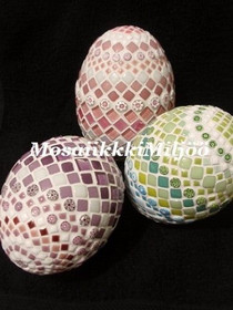 Styrofoam-egg, height 10 cm