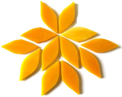 Small petals, Mango, 12 pcs