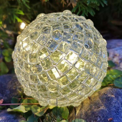 Kirkas mosaiikkipallo, DIY
