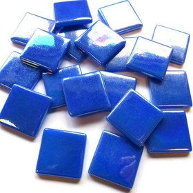 Pâte de Verre glasmosaikbitar 25 mm, iriserande blå, 100 g