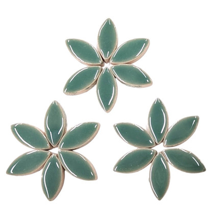 Ceramic leaves, Phthalo Green, 25mm, 50g