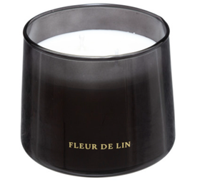 Bili tuoksukynttilä, kaksi eri tuoksua