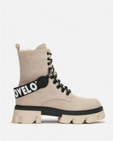 Nauhalliset Trapper saapikkaat