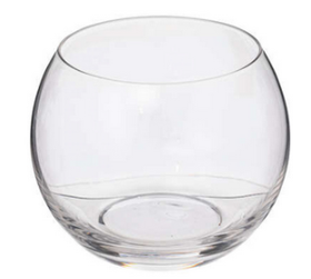 Cocktail-lasi kahdessa osassa