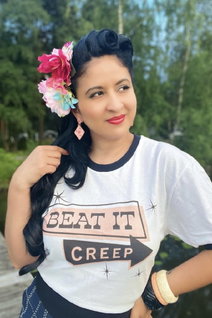 Astro bettie Beat It Creep T-paita