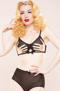 Bettie Page Hands bralette (UK16/XL)