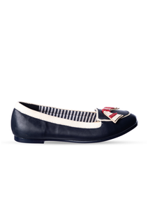 Banned Navy ballerinat