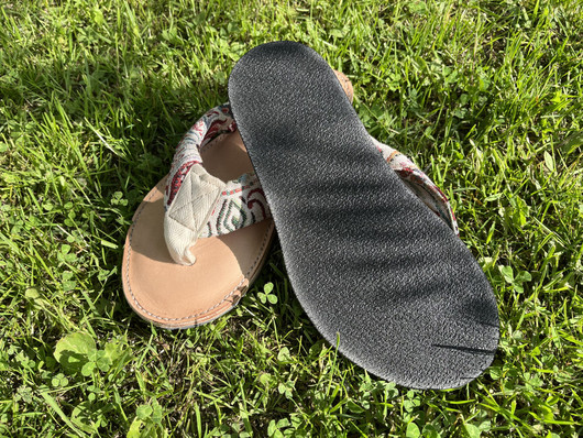 Sandaalit (vaaleat) koko 40-41