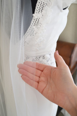 Huntu 175cm leikattu reuna, vaalea ivory