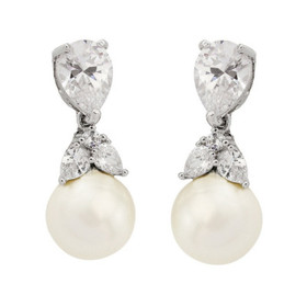 Helmikorvakorut pyöreillä helmillä, hopea