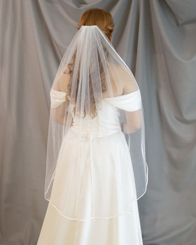 Huntu satiinireuna 100cm, vaalea ivory