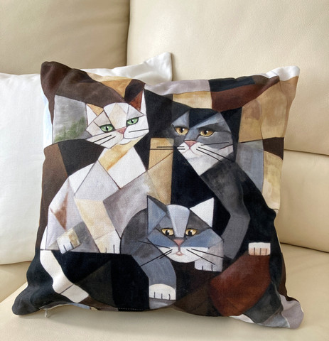 Tyynynpäällinen kissat