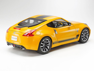 NISSAN 370Z Heritage edition