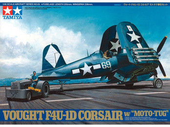 VOUGHT F4U-1D CORSAIR W/Moto Tug