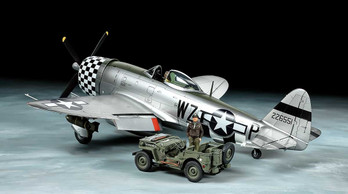 P-47D THUNDERBOLT BUBBLETOP W/1/4-Ton 4X4 Light Vehicle