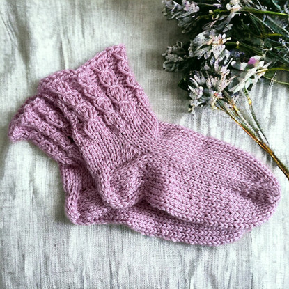 Istex Spuni – Ylellisen pehmeä kutittamaton merinovillalanka 